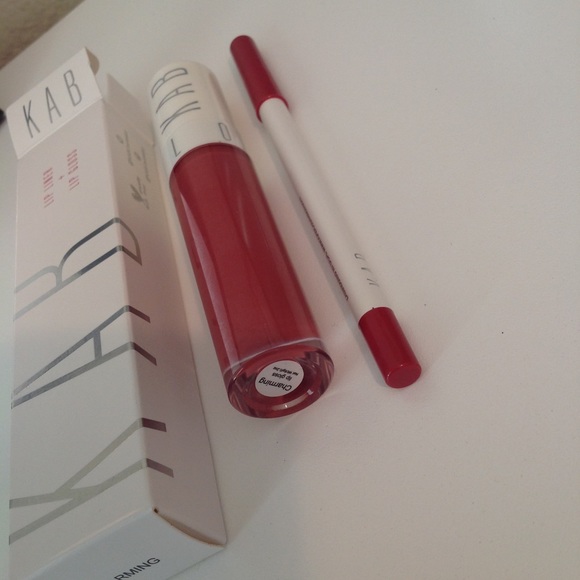 KAB lipstick with liner nib color is Charming - Picture 6 of 7
